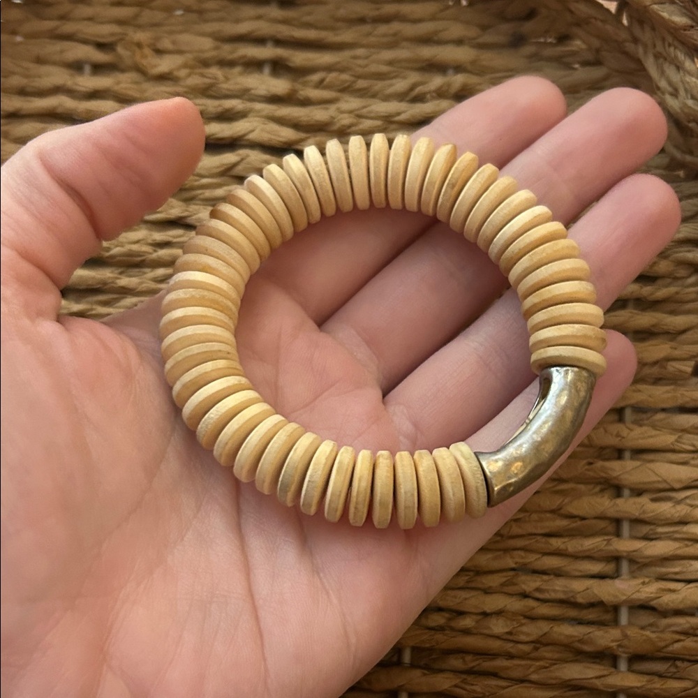 Elegant Cream Wood and Silver Accent Women's Bracelet